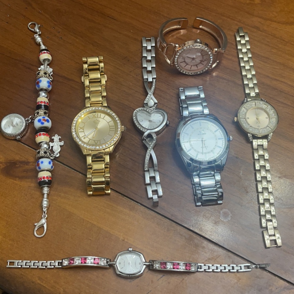 Women’s Blingy Fashion Watch Lot
